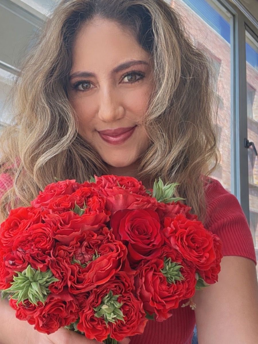 Angie Gonzalez | Sales Rep